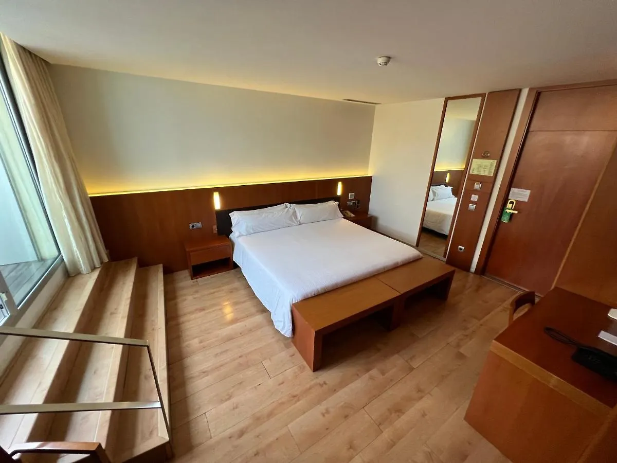 Hotel Lleo Barcelone 3*,