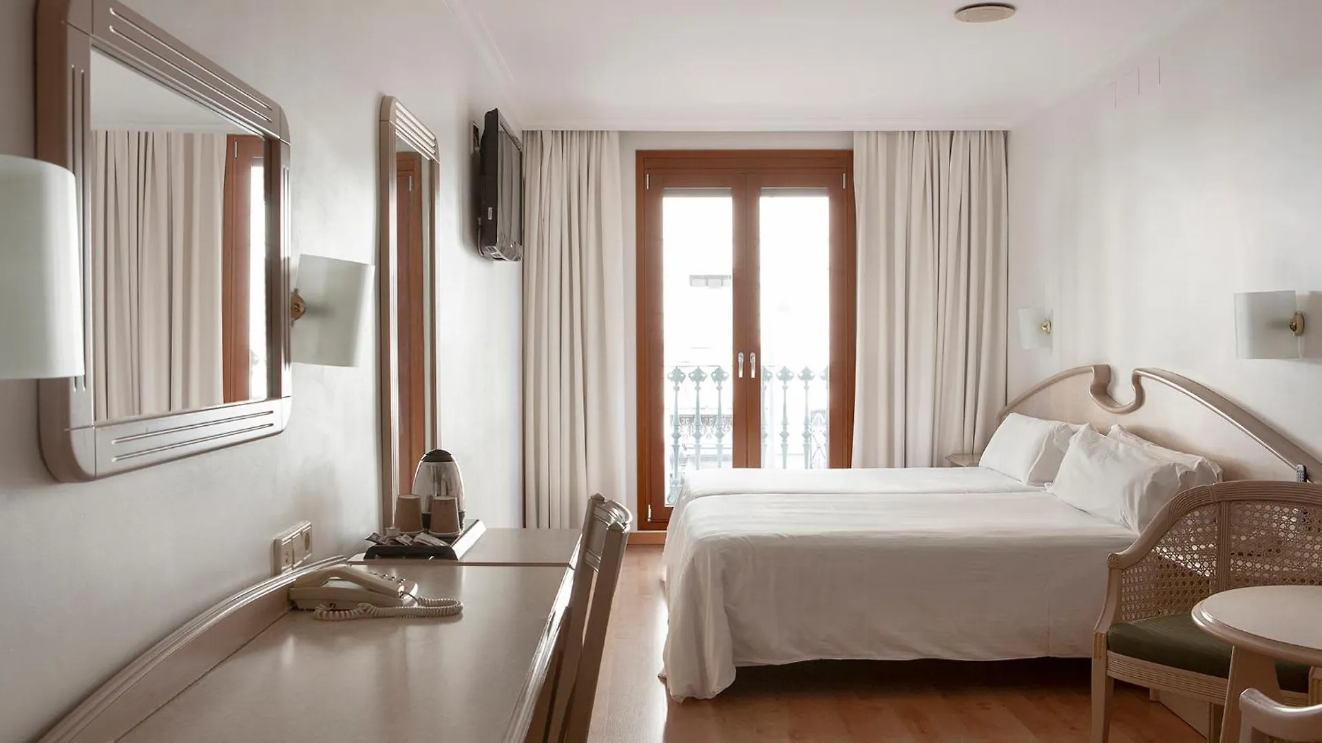 Hotel Lleo Barcelona