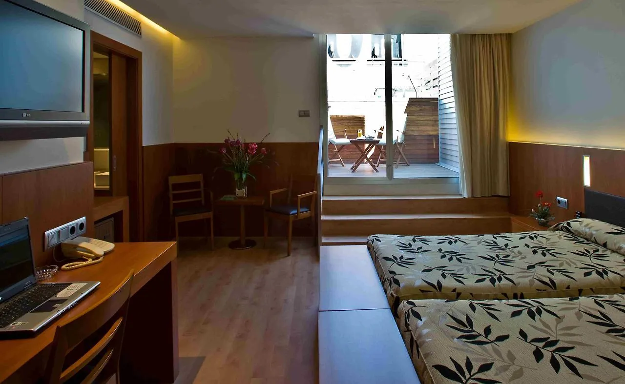 Hotel Lleo Barcelone 3*,