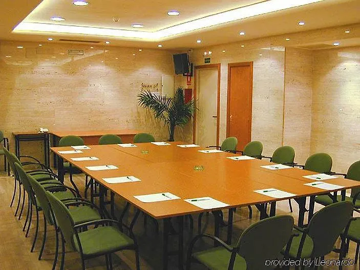 Hotel Lleo Barcelona 3*,